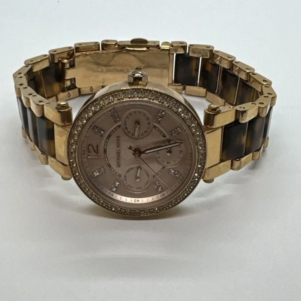 Michael Kors MK5841 Women's Two Tone Analog Rose Dial Quartz Wrist Watch JNA290
